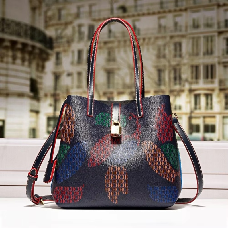 Elegant Women's Leather Crossb - огляд і ціна Luxury Bags Tote