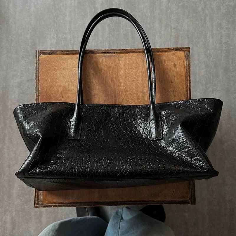 Retro Crocodile Embossed Handb - огляд і ціна Luxury Bags Tote