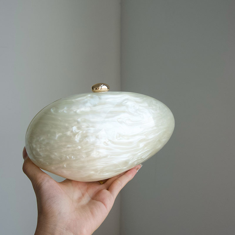 Oval Marble Beige Shell Acryli - огляд і ціна Luxury Bags Cute