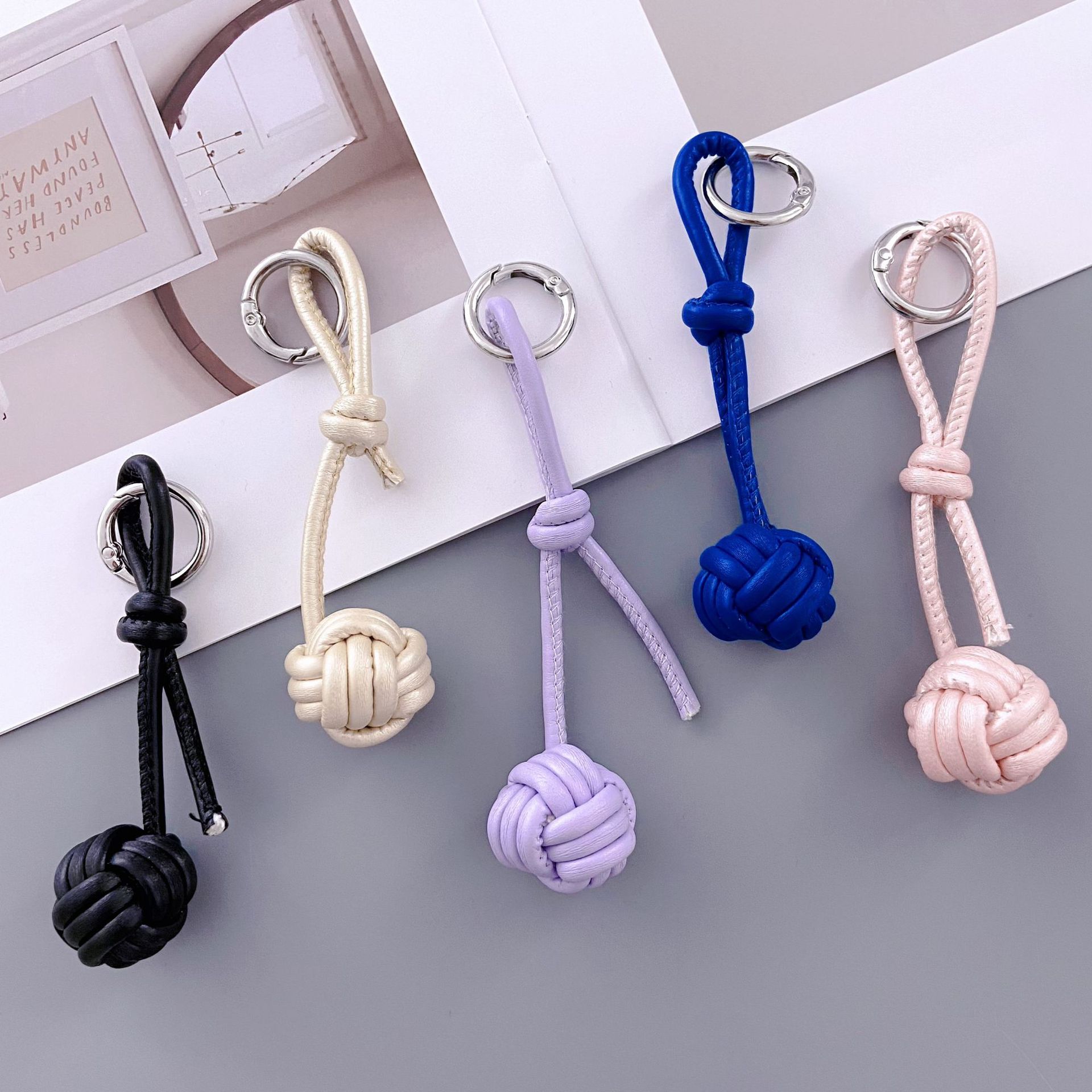 Bag Pendant Japanese Harajuku  - огляд і ціна Luxury Japanese Bags Brands
