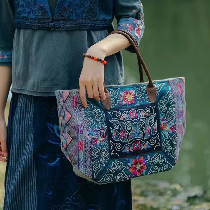 Original embroidered Tote bags - огляд і ціна Luxury Bags On Sales
