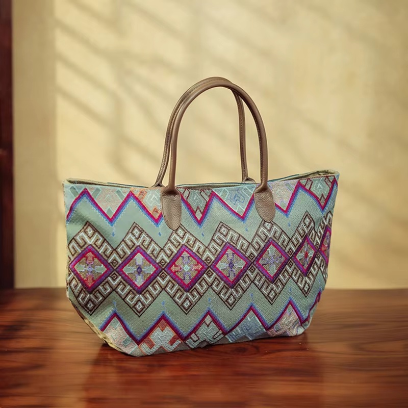 Original embroidered Tote bags - огляд і ціна Luxury Bags On Sales